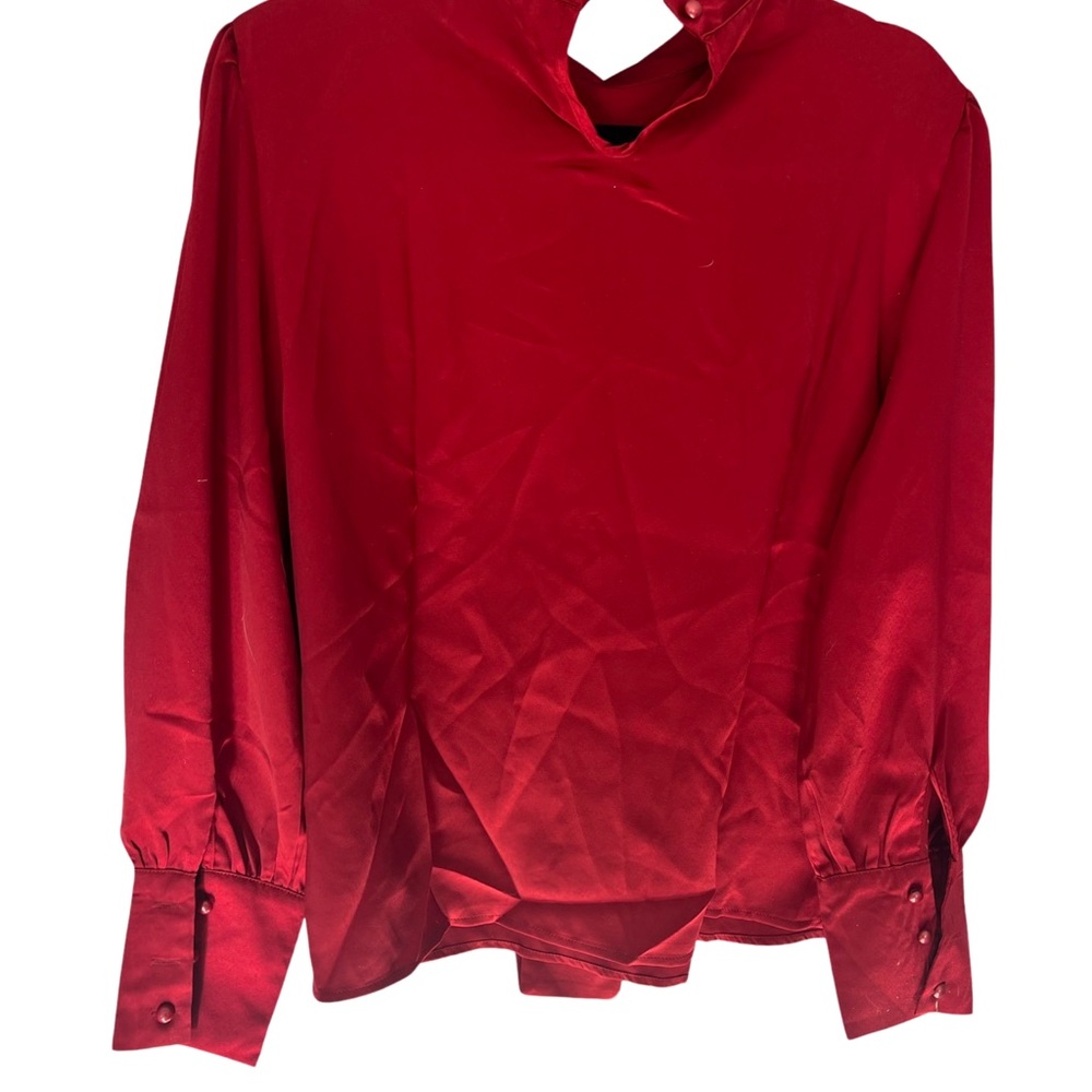 Red blouse - Picture 2 of 2